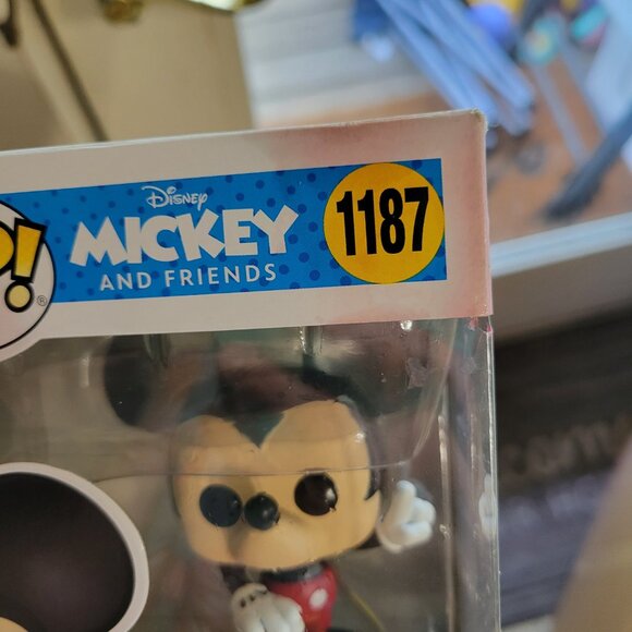 Disney's Mickey Mouse Funko Pop - Picture 6 of 6